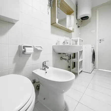 Realkasa Giulia Flat Apartment Bologna Exterior photo